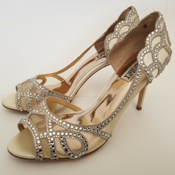 badgley mischka marla peep toe